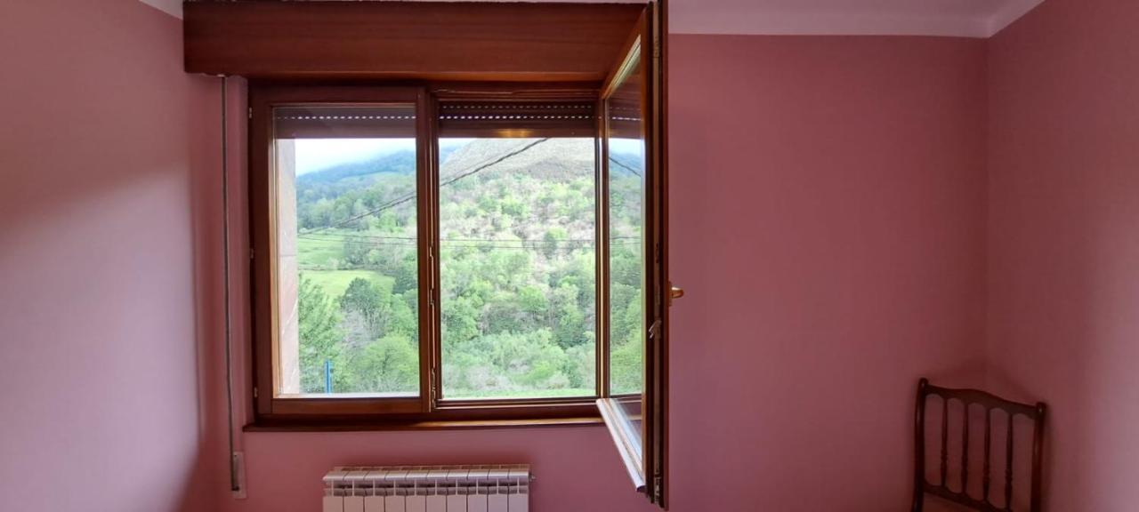 Вілла Llanes-Llumedian Екстер'єр фото